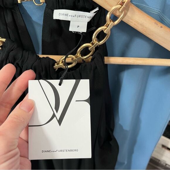 Diane Von Furstenberg Aubrey Silk Chain Trim Halter Top Black XS - Picture 6 of 9